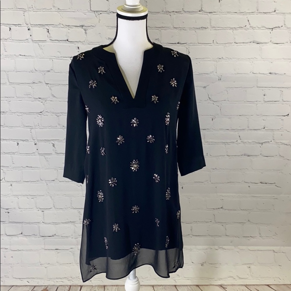 Black Long Sleeve Floral Beaded V Neck Blouse
